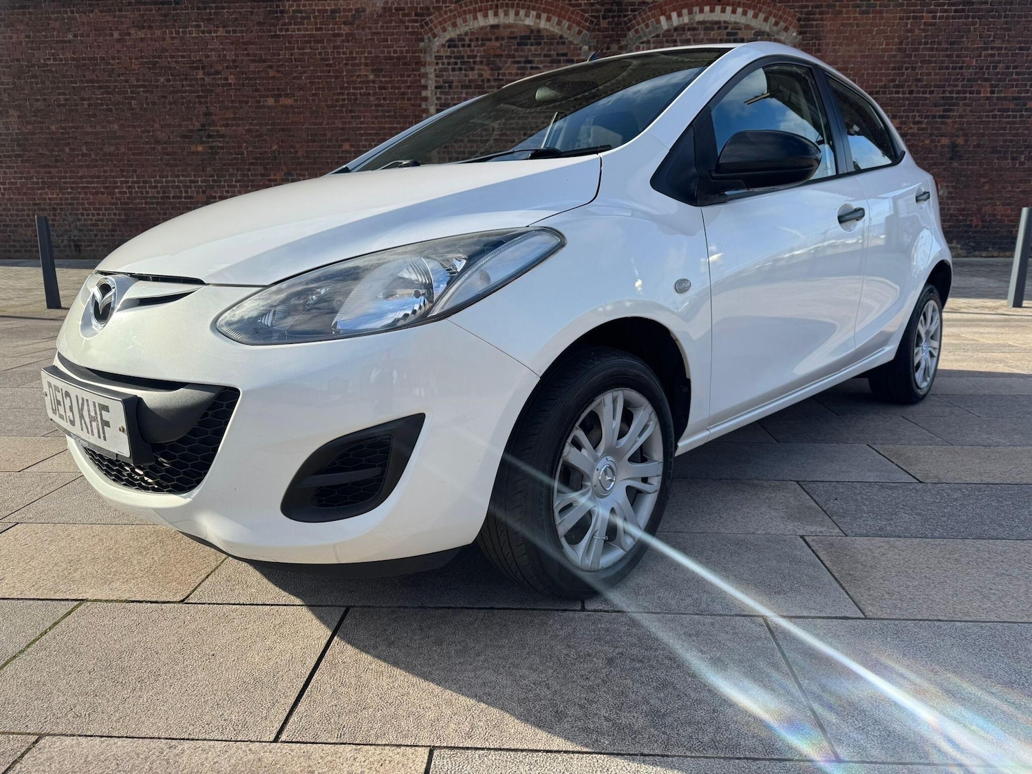 Used Mazda Mazda2 for sale - 77738745: Photo 3