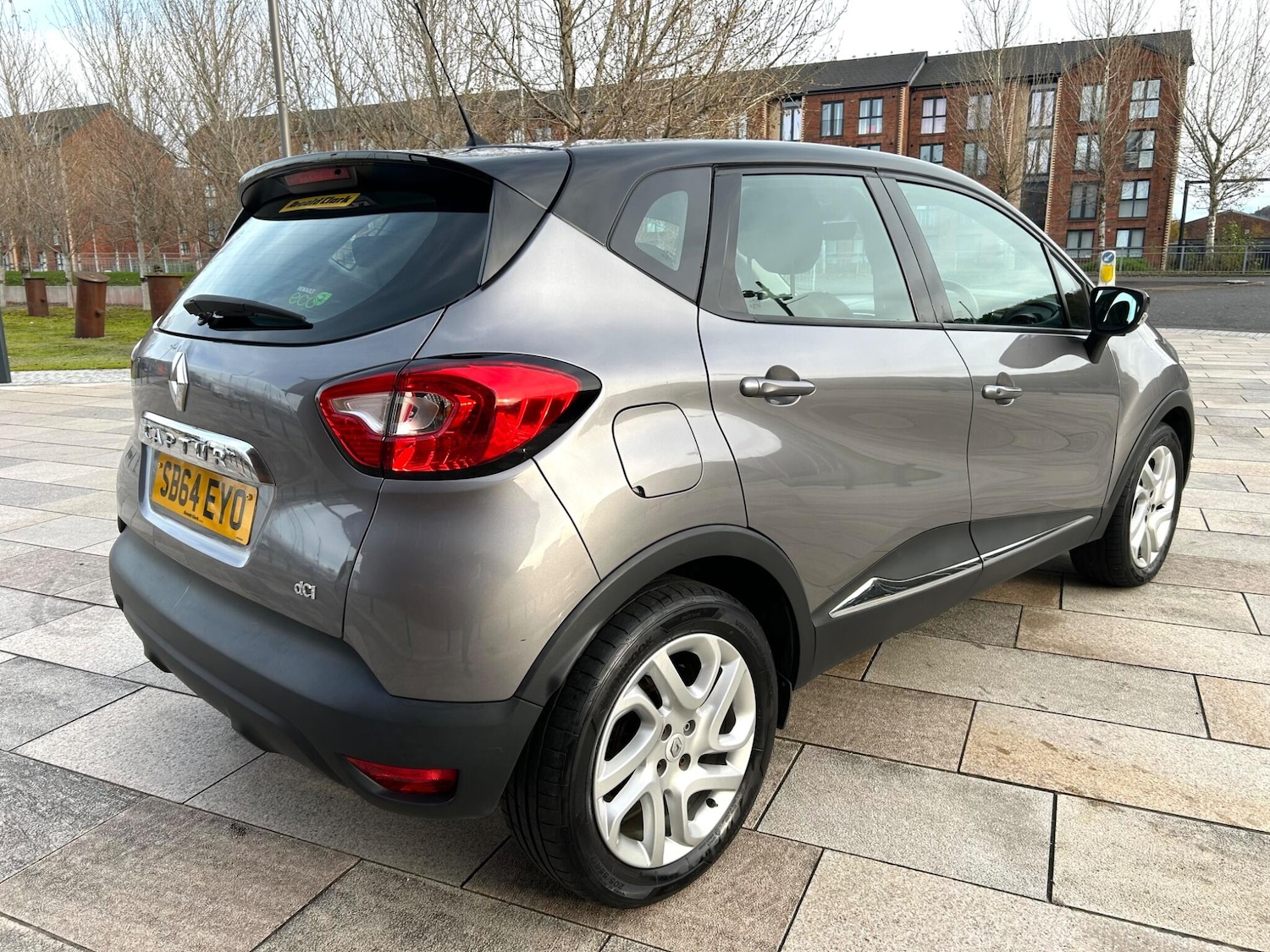 Used Renault Captur for sale - 76473498: Photo 16