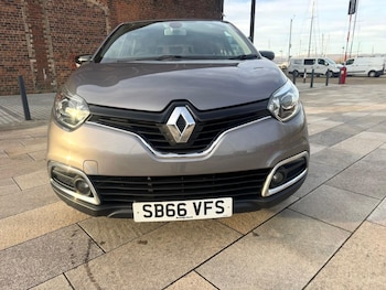 Used Renault Captur 2016 for sale - 77586794: Photo