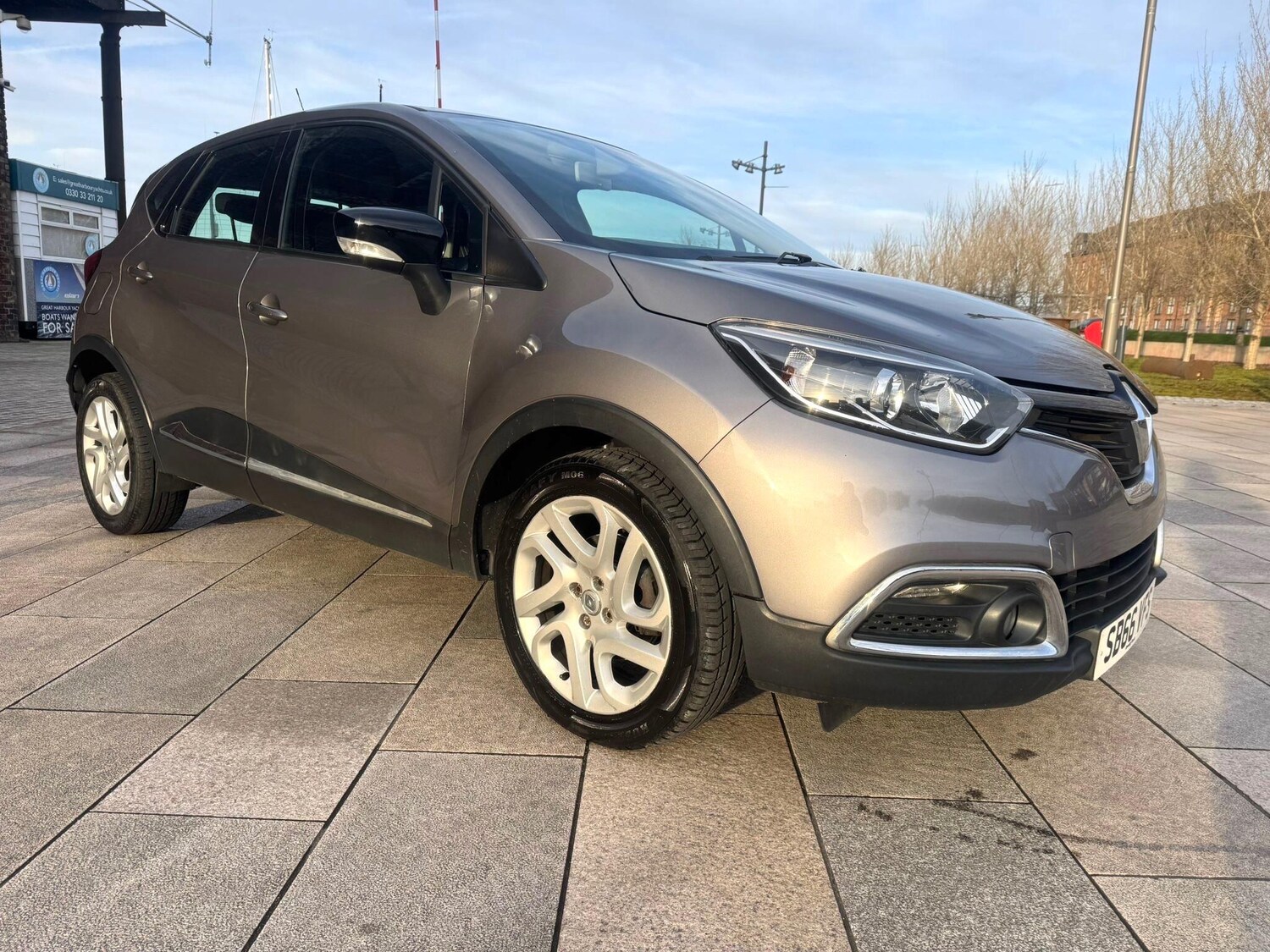 Used Renault Captur for sale - 77586794: Photo 6