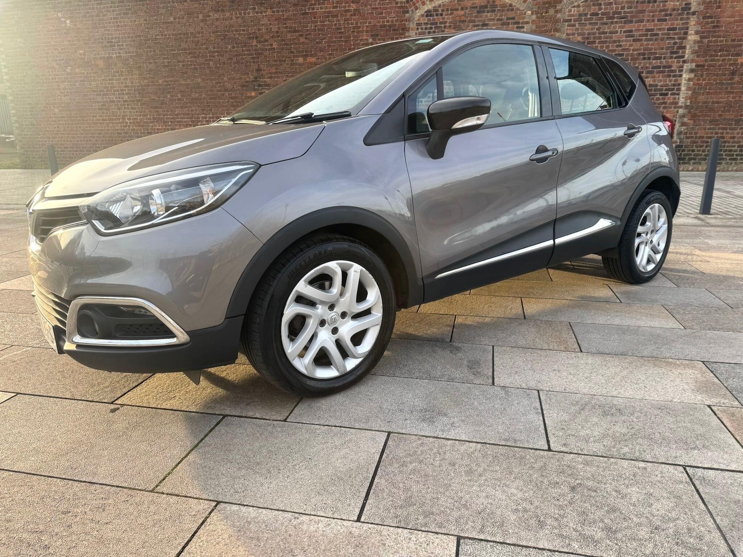 Used Renault Captur for sale - 77586794: Photo 8