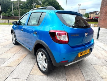 Used Dacia Sandero Stepway 2015 for sale - 79349481: Photo