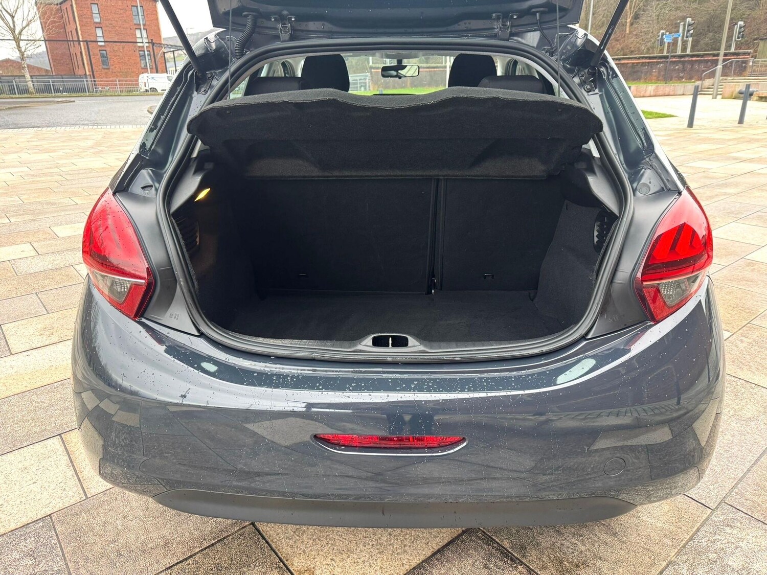 Used Peugeot 208 for sale - 77510839: Photo 23