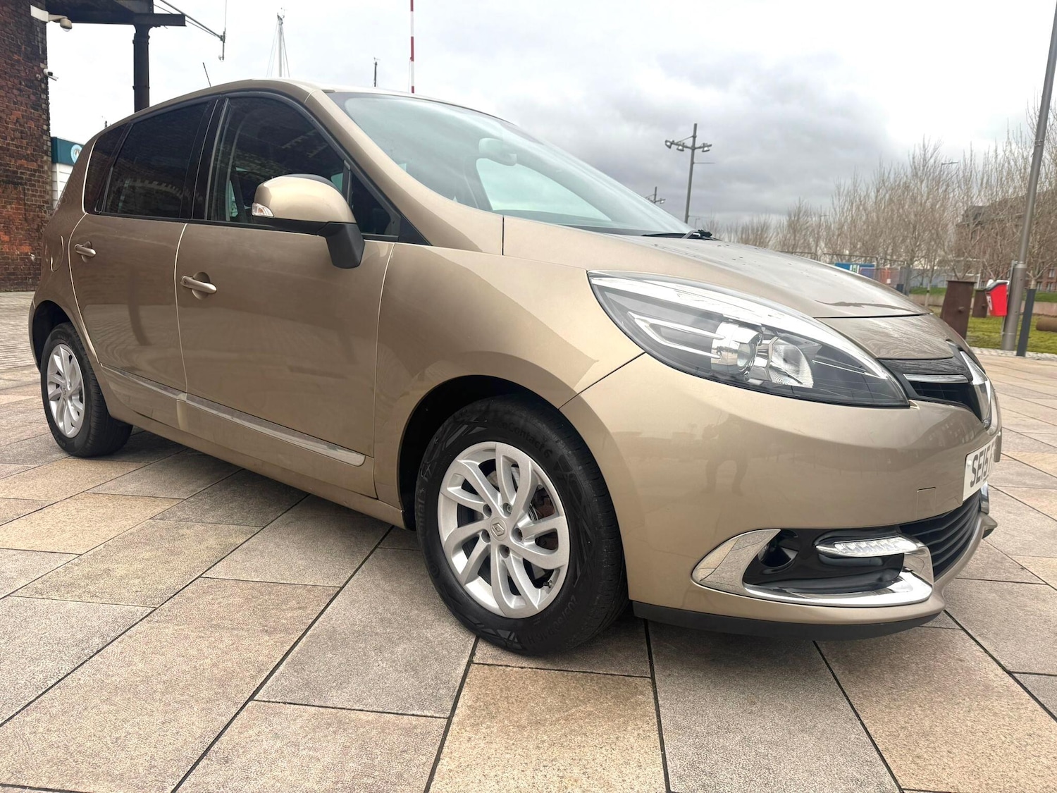 Used Renault Scenic 2015 for sale - 77331086: Photo 10