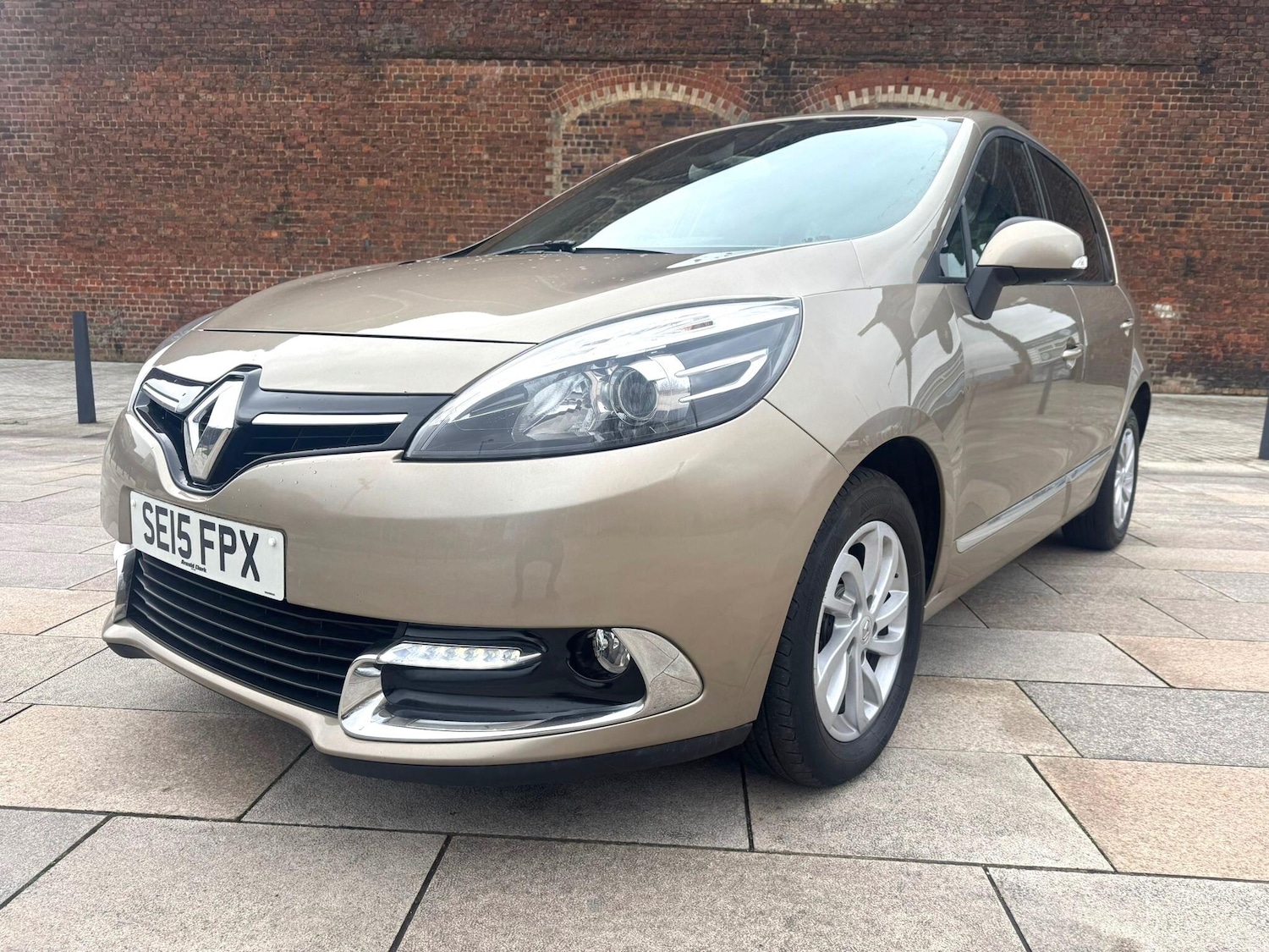 Used Renault Scenic 2015 for sale - 77331086: Photo 16