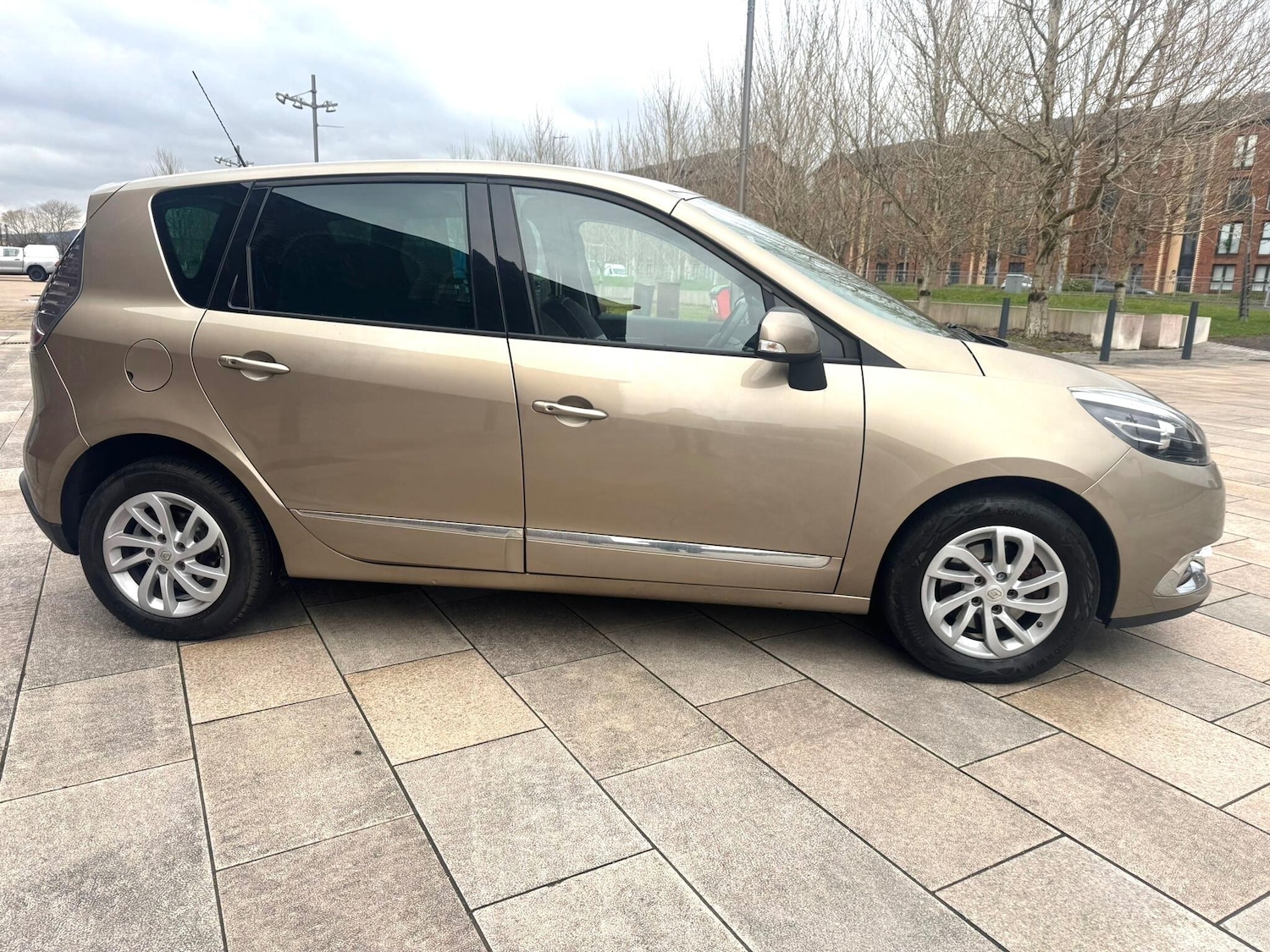 Used Renault Scenic 2015 for sale - 77331086: Photo 27