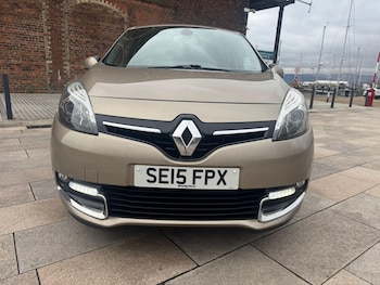 Used Renault Scenic 2015 for sale - 77331086: Photo