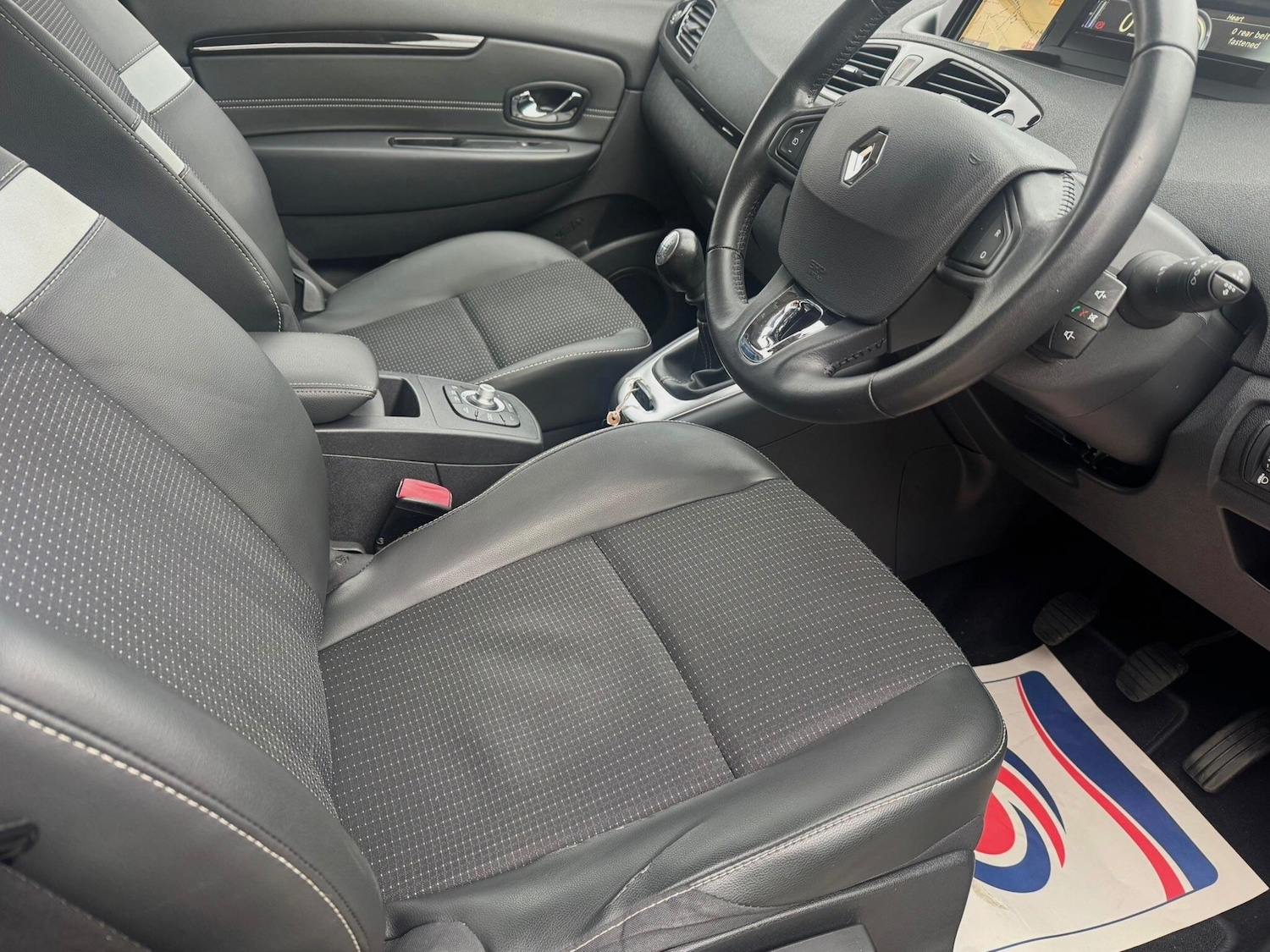 Used Renault Scenic 2015 for sale - 77331086: Photo 34