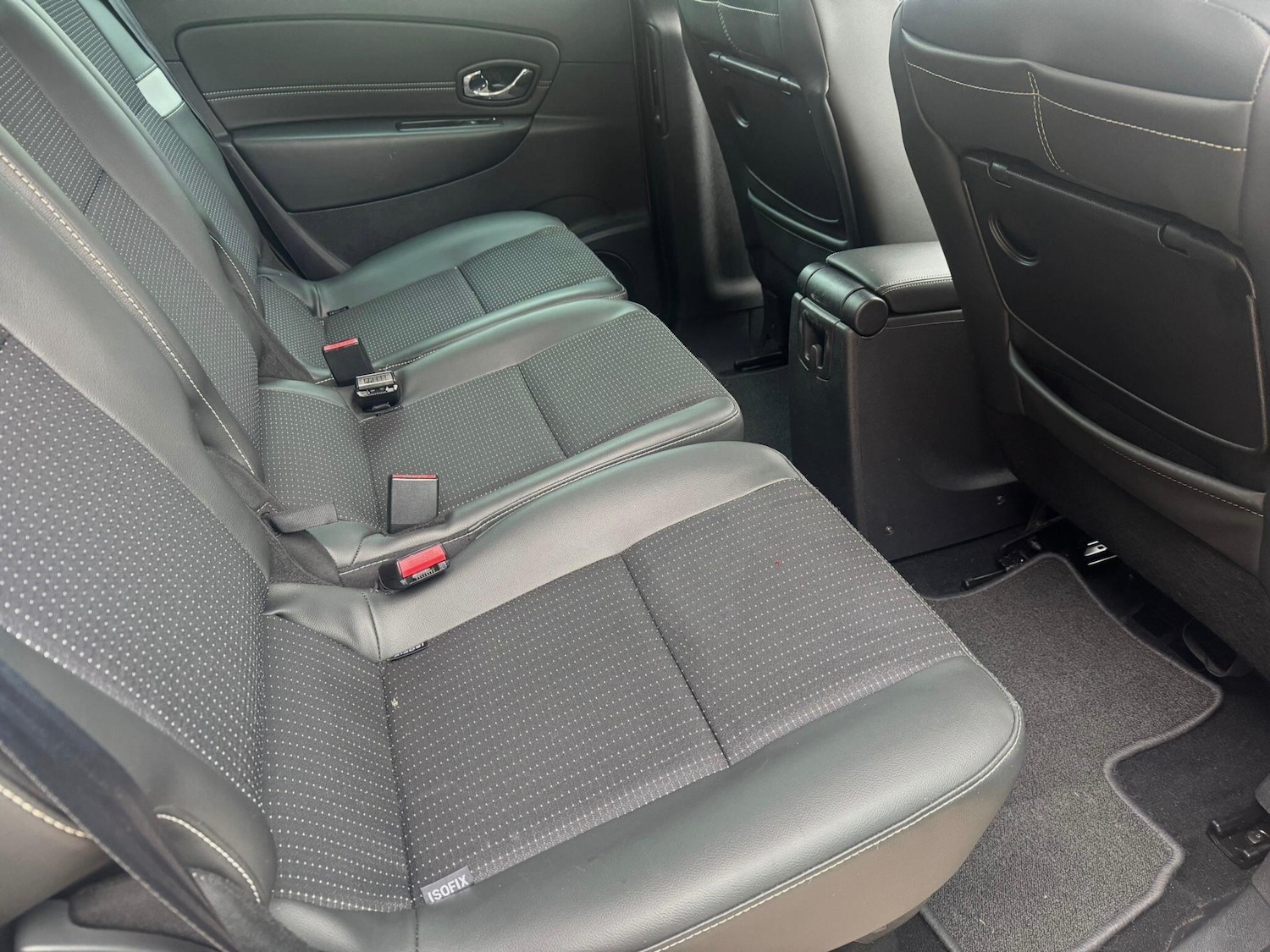 Used Renault Scenic 2015 for sale - 77331086: Photo 35