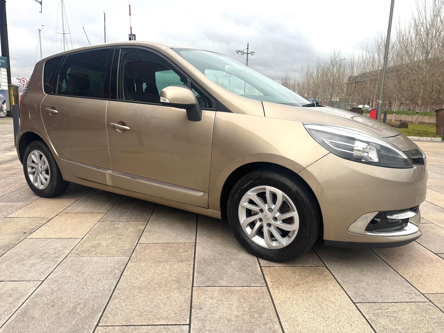 Used Renault Scenic 2015 for sale - 77331086: Photo 6