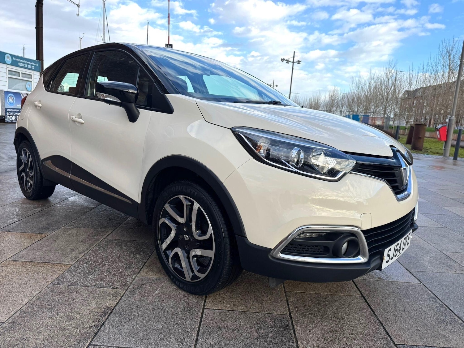 Used Renault Captur 2014 for sale - 76765644: Photo 1