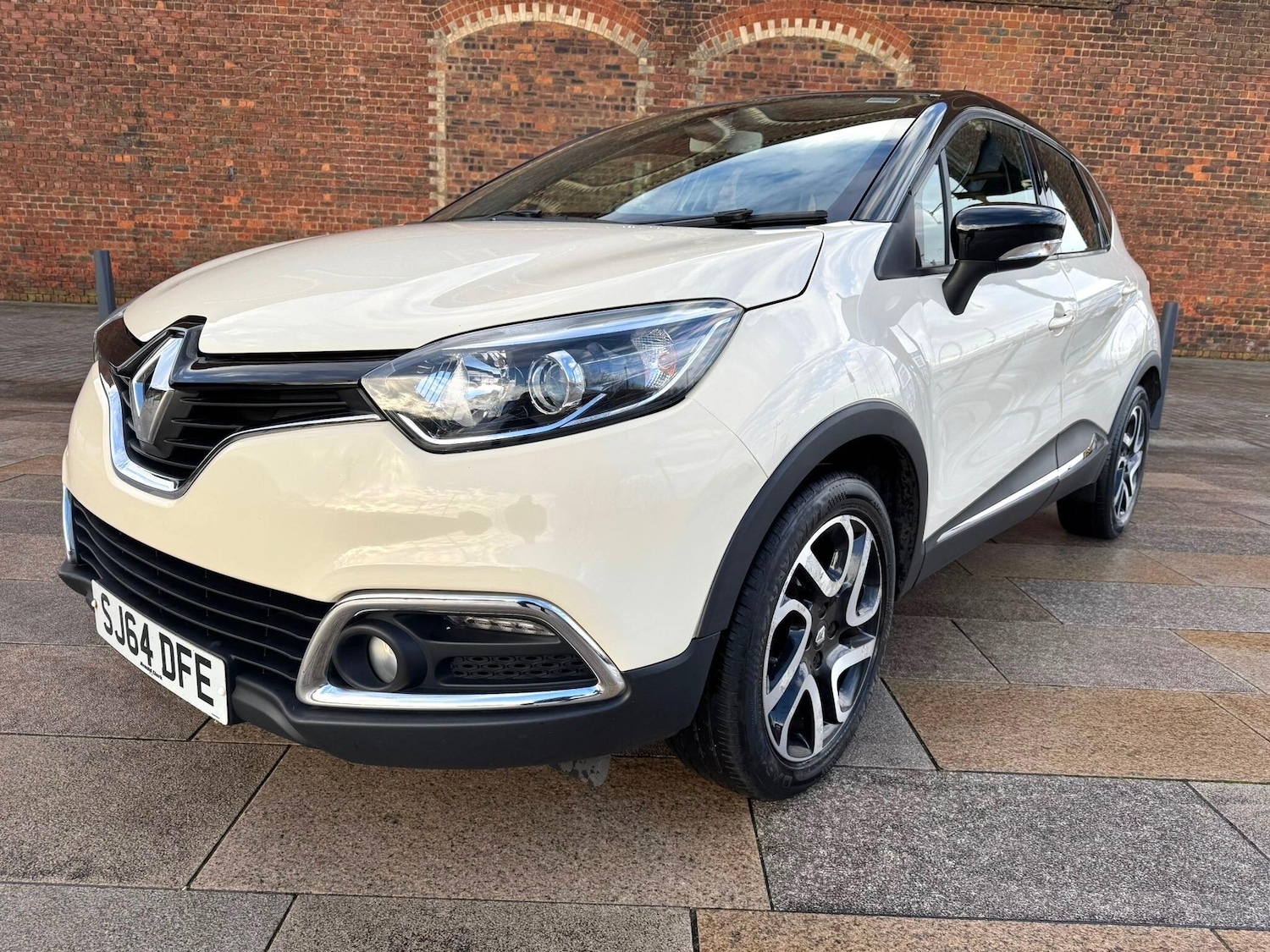 Used Renault Captur 2014 for sale - 76765644: Photo 10