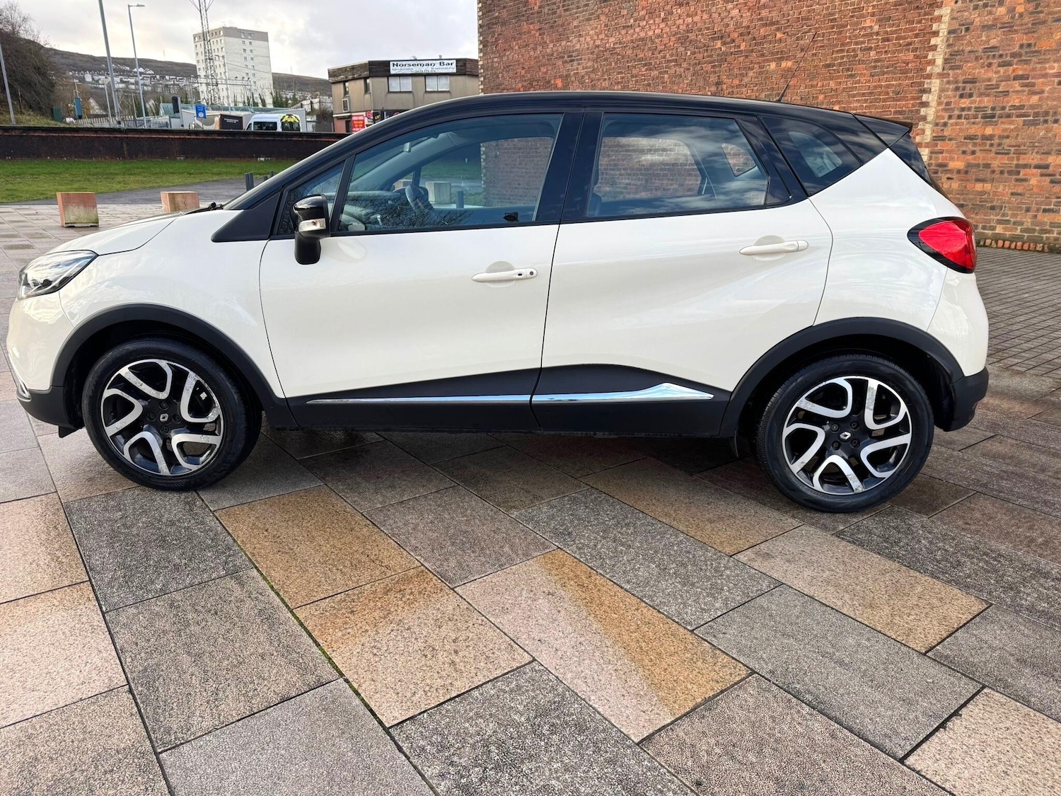 Used Renault Captur 2014 for sale - 76765644: Photo 21