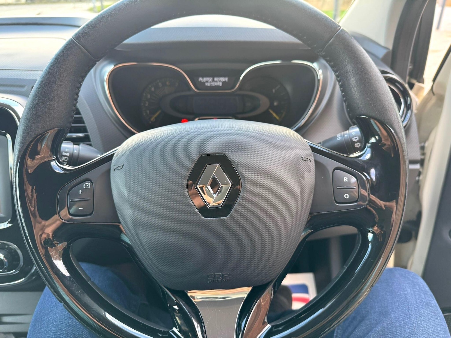 Used Renault Captur 2014 for sale - 76765644: Photo 48