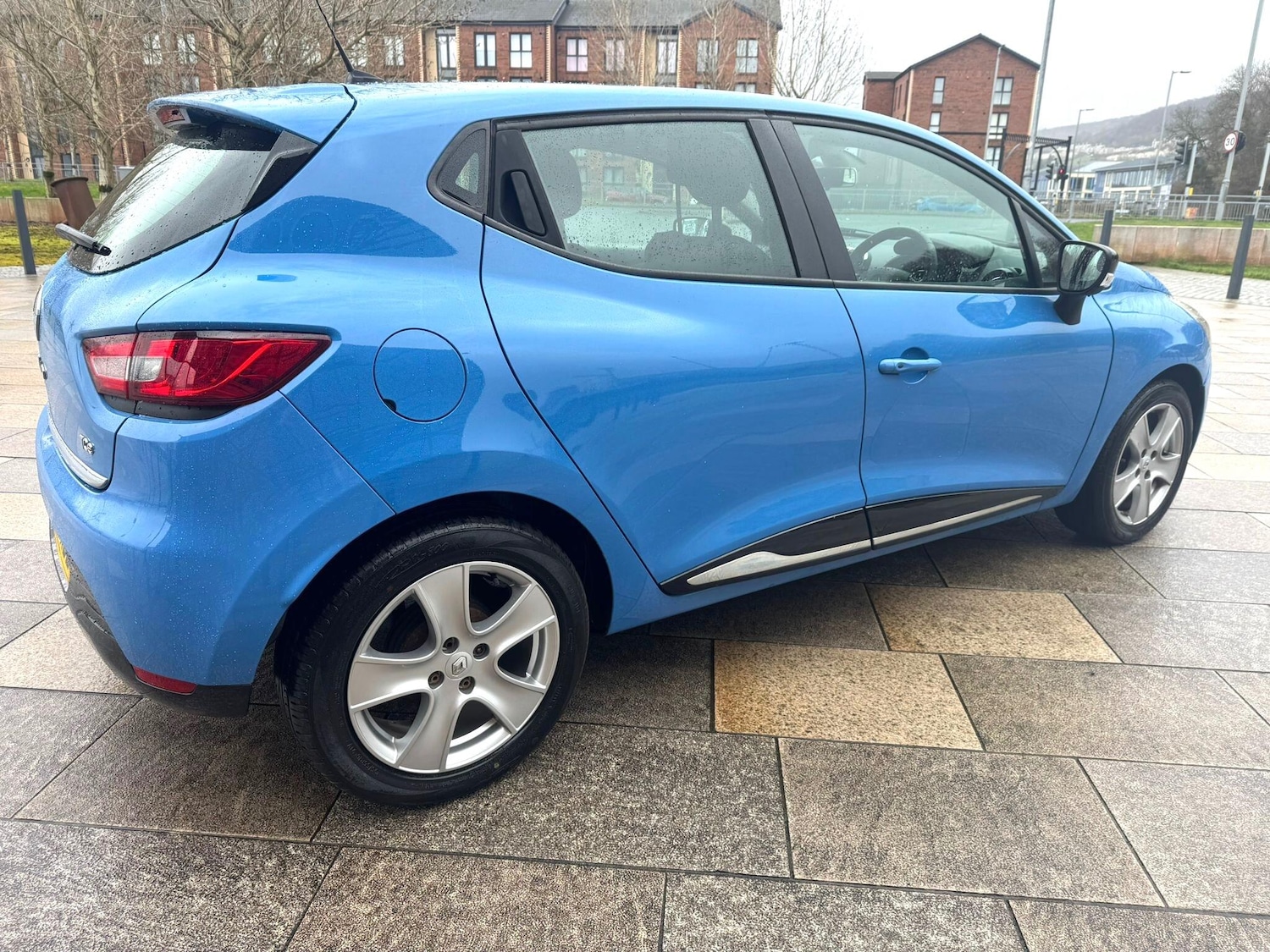 Used Renault Clio for sale - 77824974: Photo 17