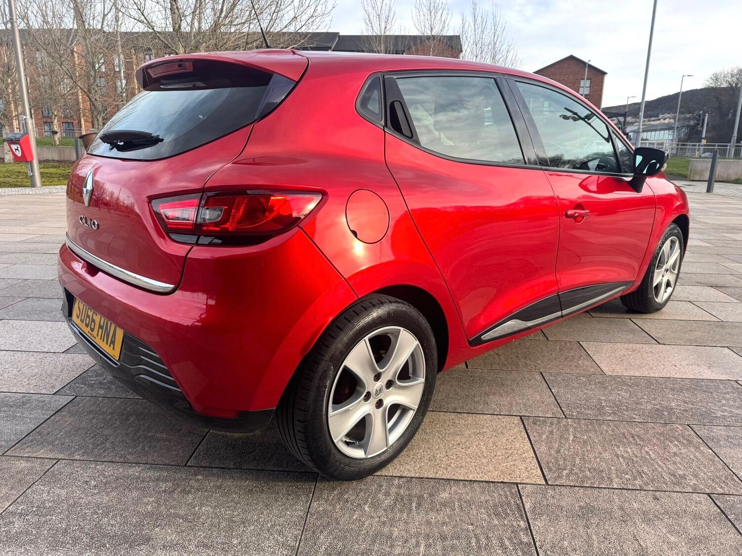 Used Renault Clio for sale - 77586436: Photo 24