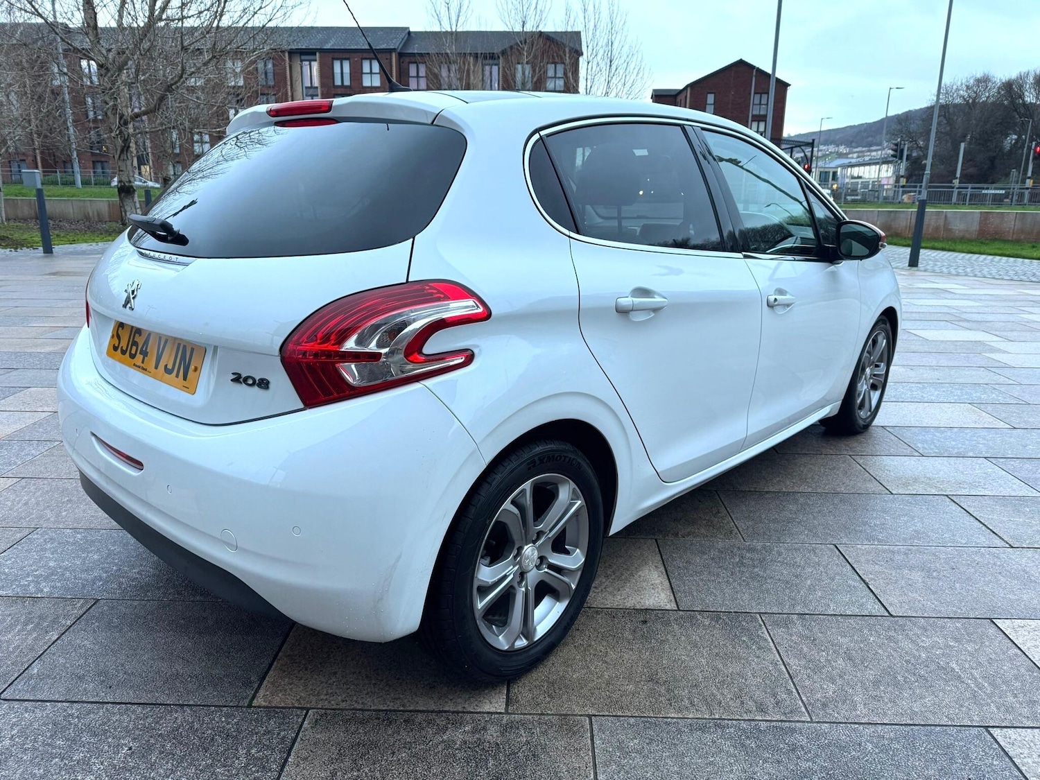 Used Peugeot 208 2014 for sale - 77029488: Photo 20