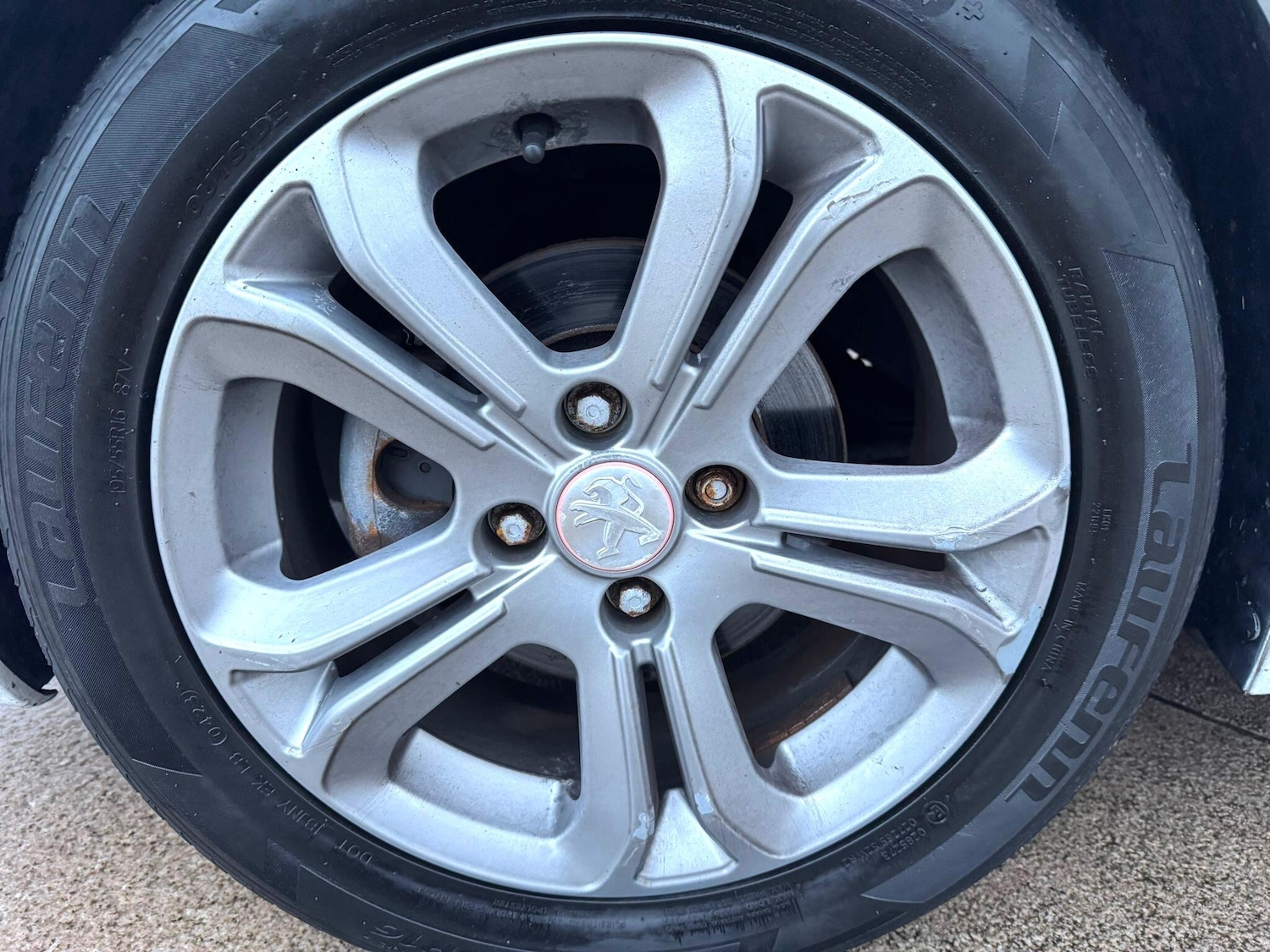 Used Peugeot 208 2014 for sale - 77029488: Photo 29