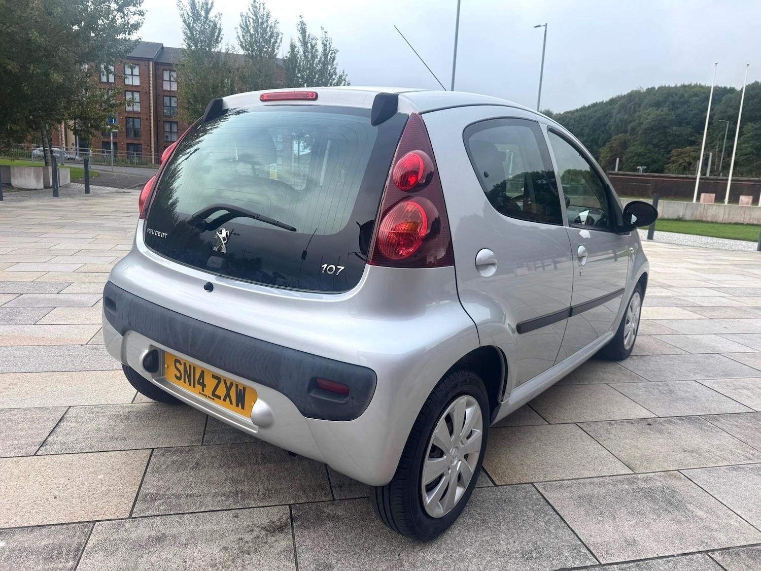 Used Peugeot 107 2014 for sale - 76995771: Photo 17