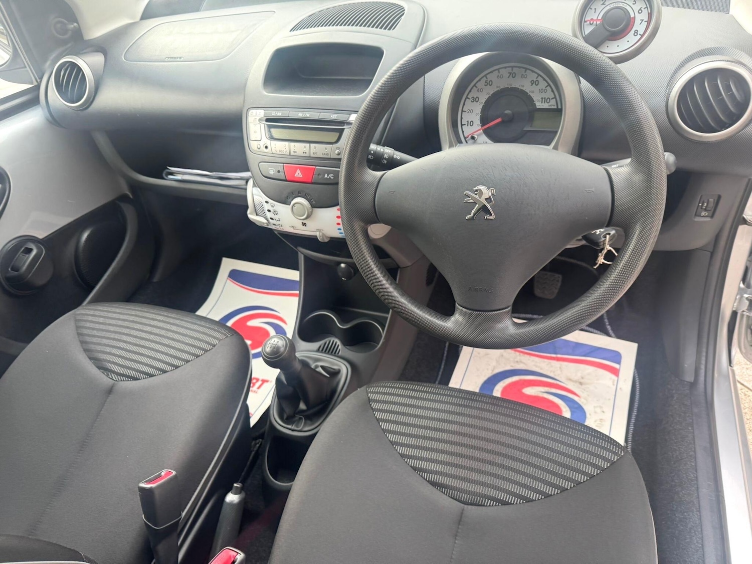 Used Peugeot 107 2014 for sale - 76995771: Photo 20