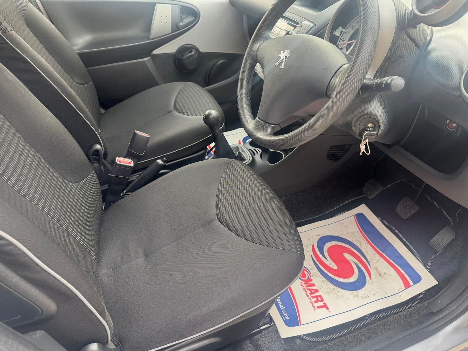 Used Peugeot 107 2014 for sale - 76995771: Photo 23