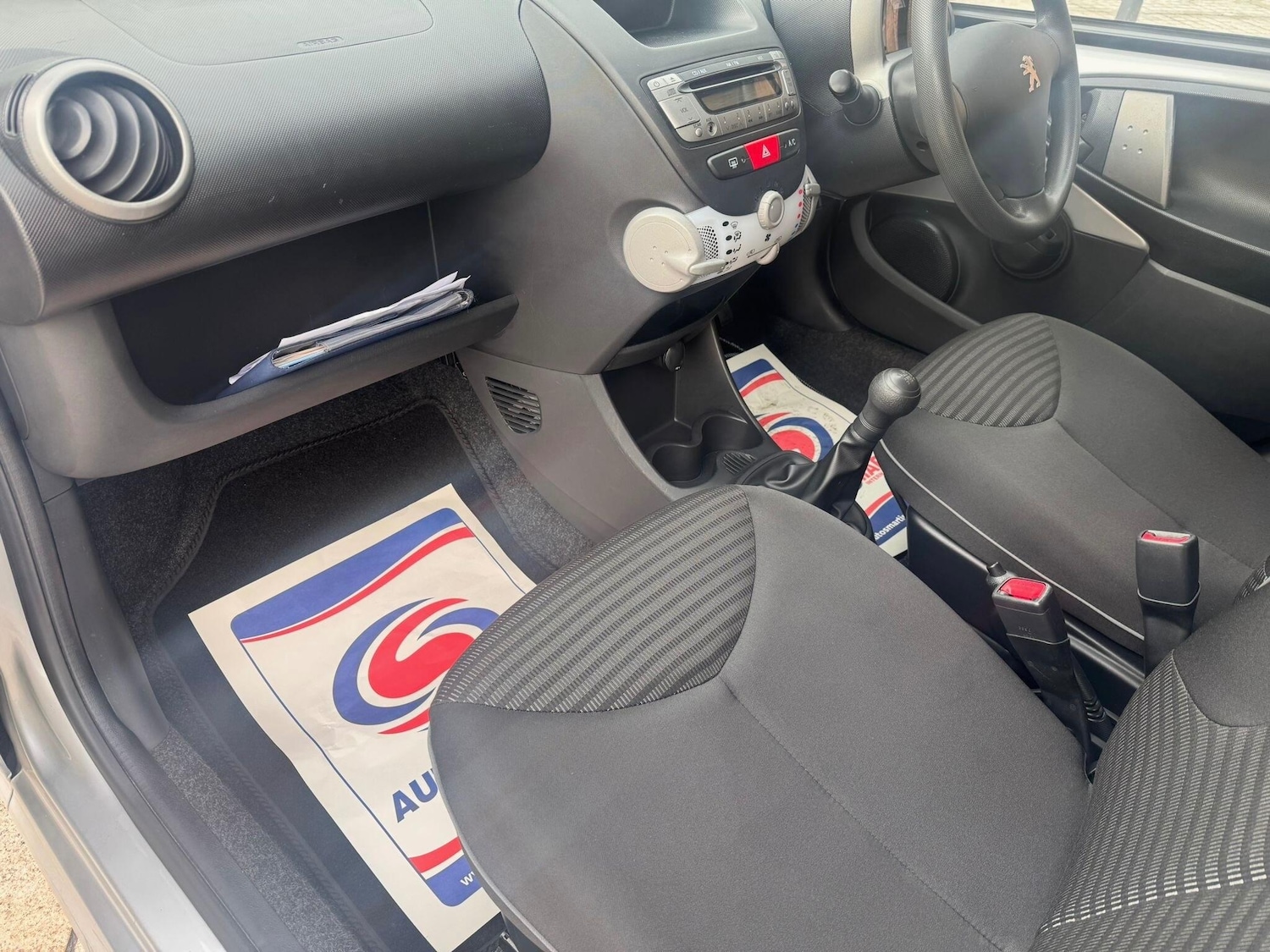 Used Peugeot 107 2014 for sale - 76995771: Photo 31