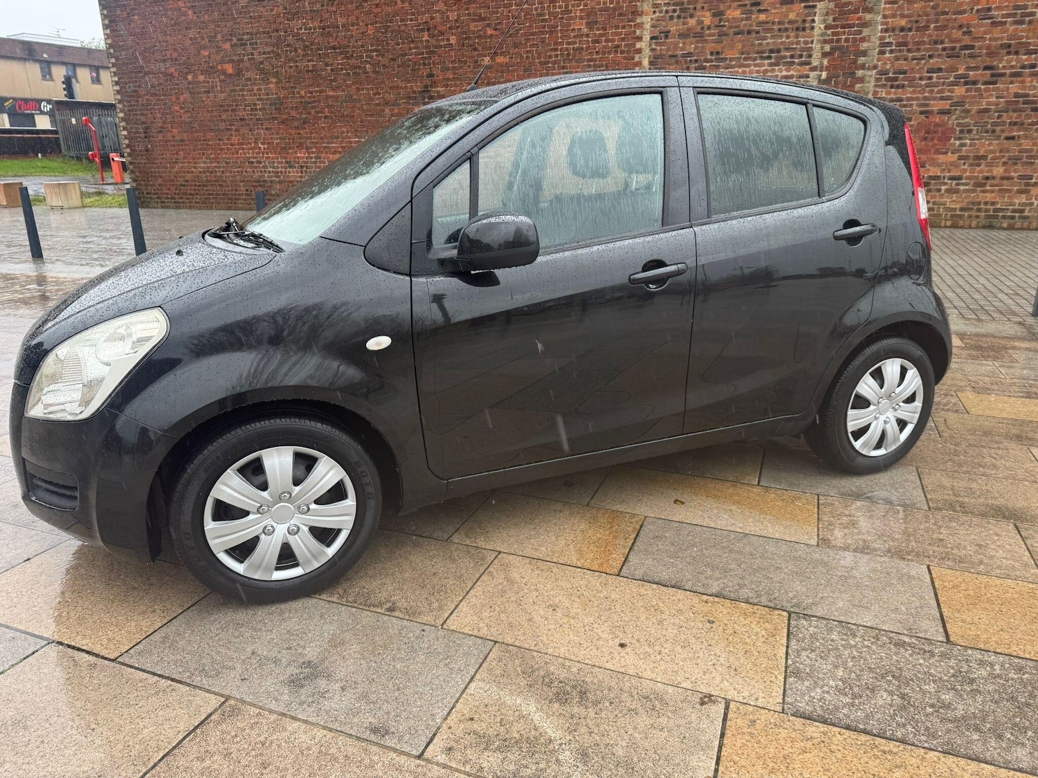 Used Suzuki Splash 2011 for sale - 76432150: Photo 16