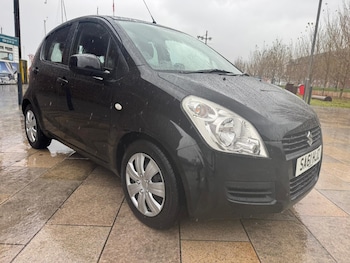 Used Suzuki Splash 2011 for sale - 76432150: Photo