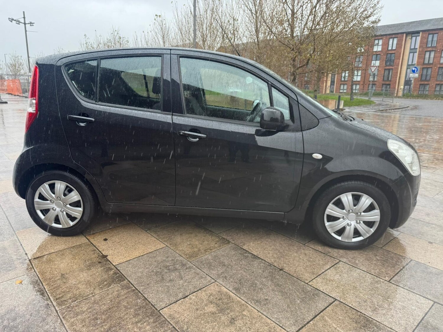 Used Suzuki Splash 2011 for sale - 76432150: Photo 23