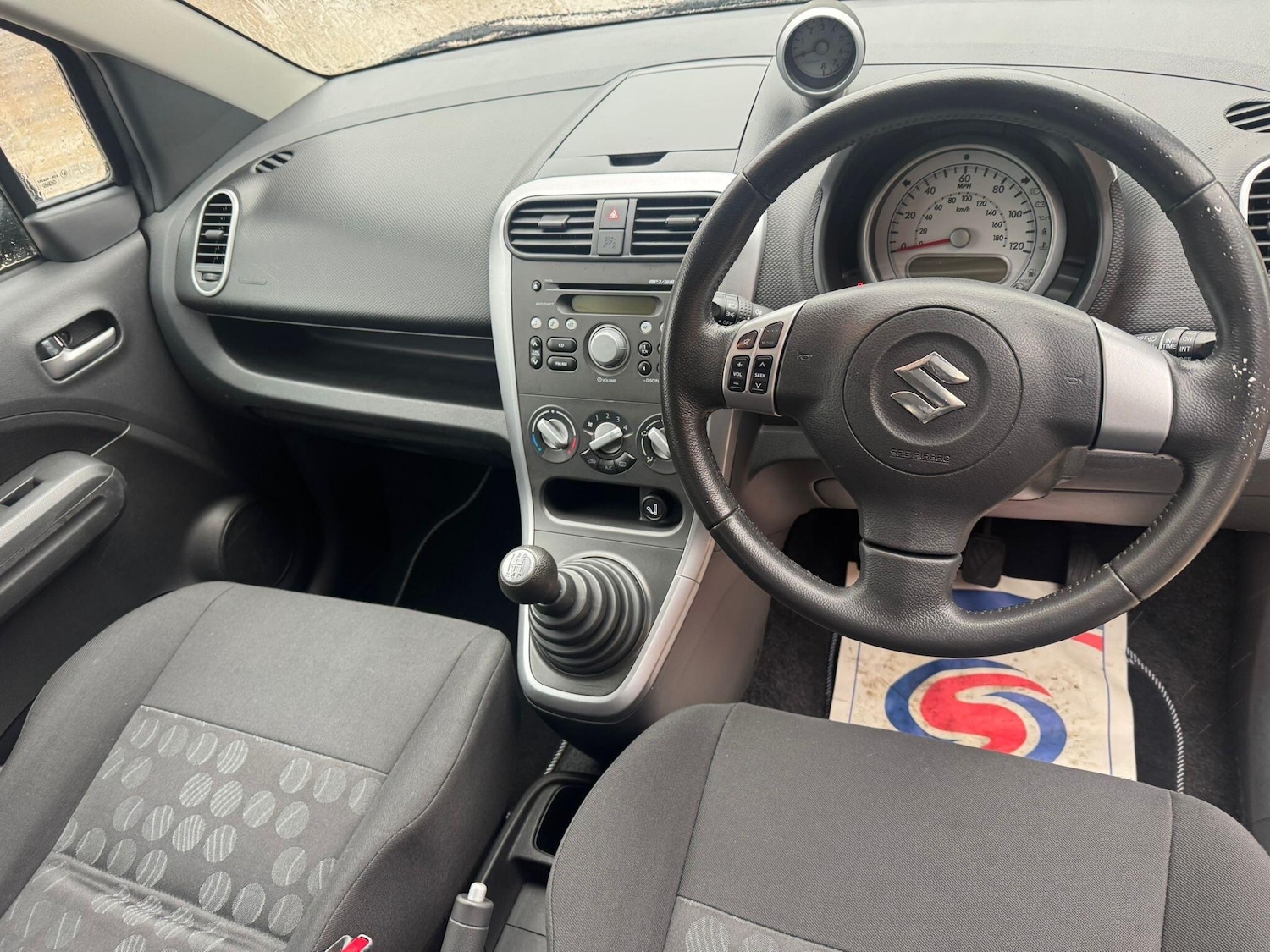 Used Suzuki Splash 2011 for sale - 76432150: Photo 29