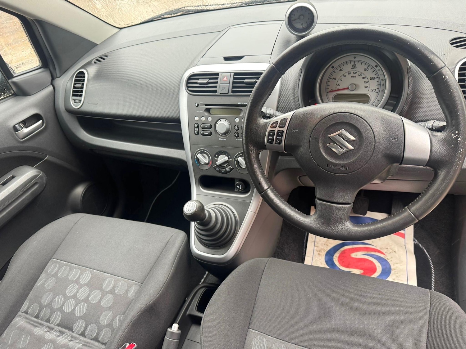 Used Suzuki Splash 2011 for sale - 76432150: Photo 31