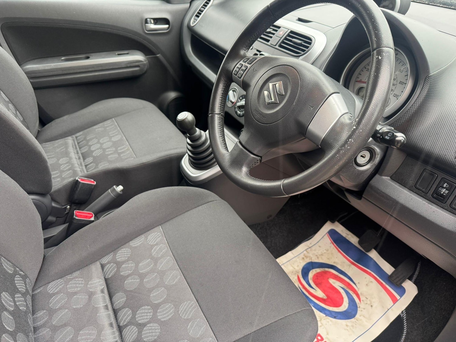 Used Suzuki Splash 2011 for sale - 76432150: Photo 34