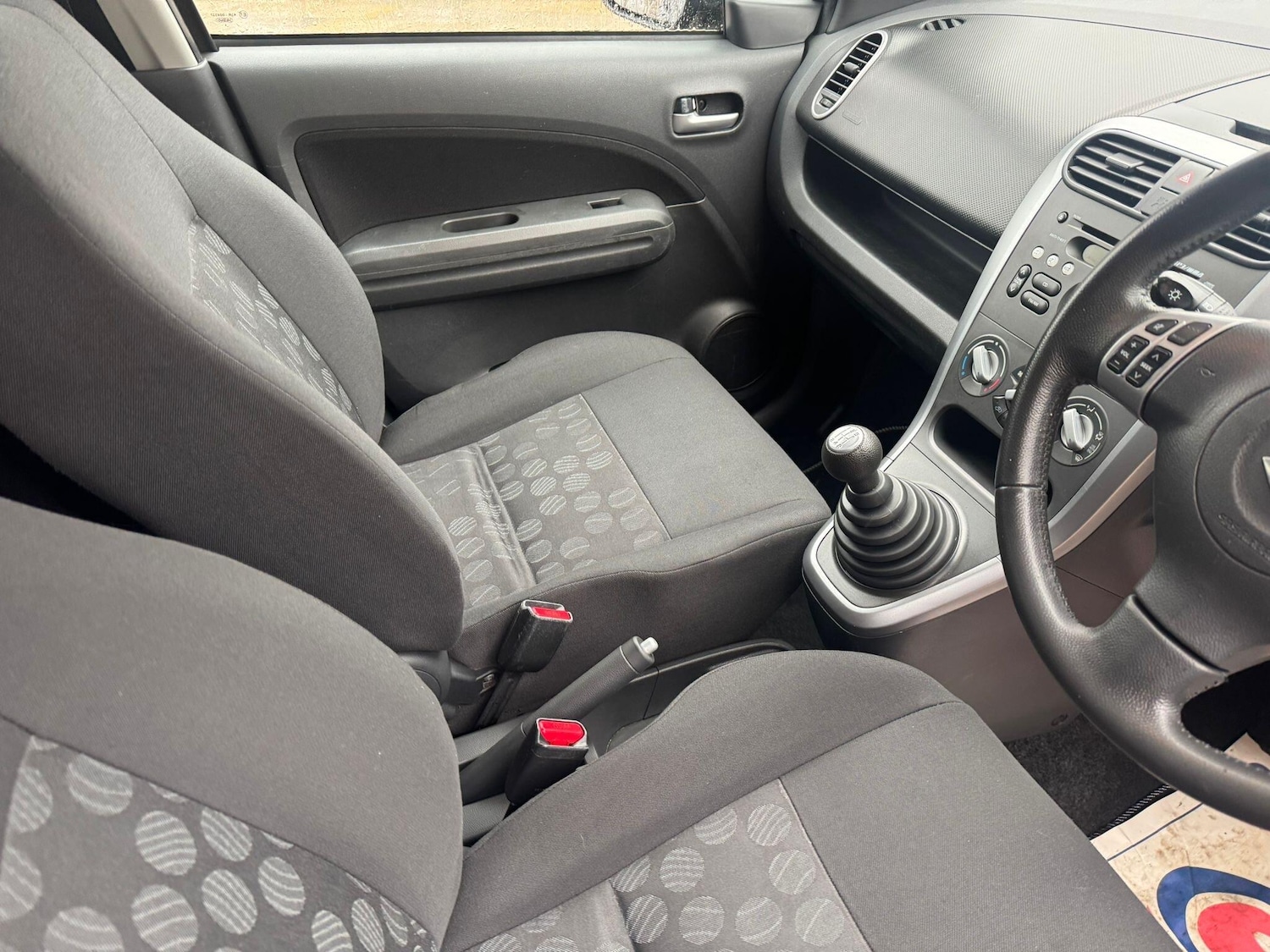 Used Suzuki Splash 2011 for sale - 76432150: Photo 36