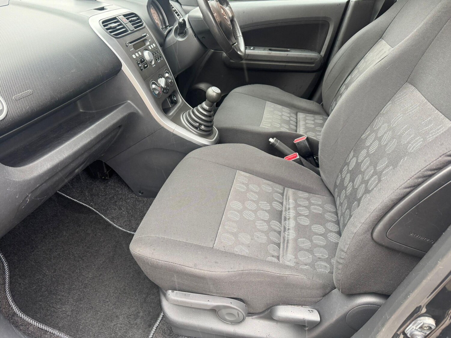 Used Suzuki Splash 2011 for sale - 76432150: Photo 47