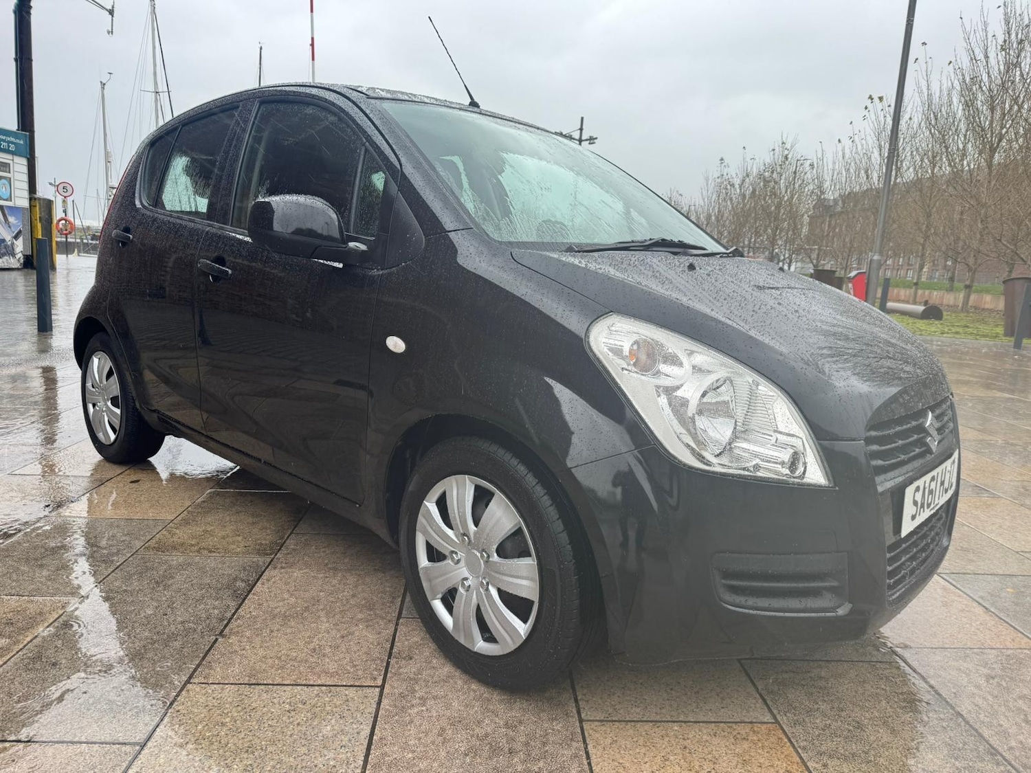 Used Suzuki Splash 2011 for sale - 76432150: Photo 5