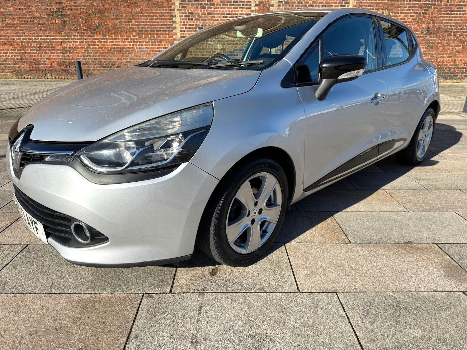 Used Renault Clio for sale - 77784560: Photo 12