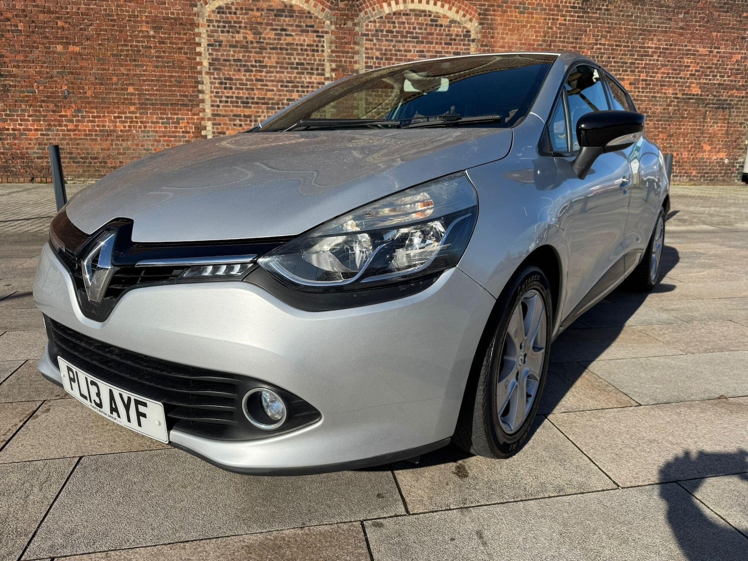 Used Renault Clio for sale - 77784560: Photo 13