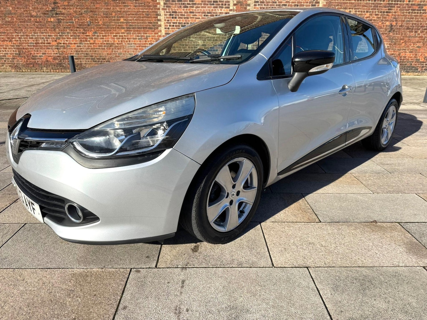 Used Renault Clio for sale - 77784560: Photo 3