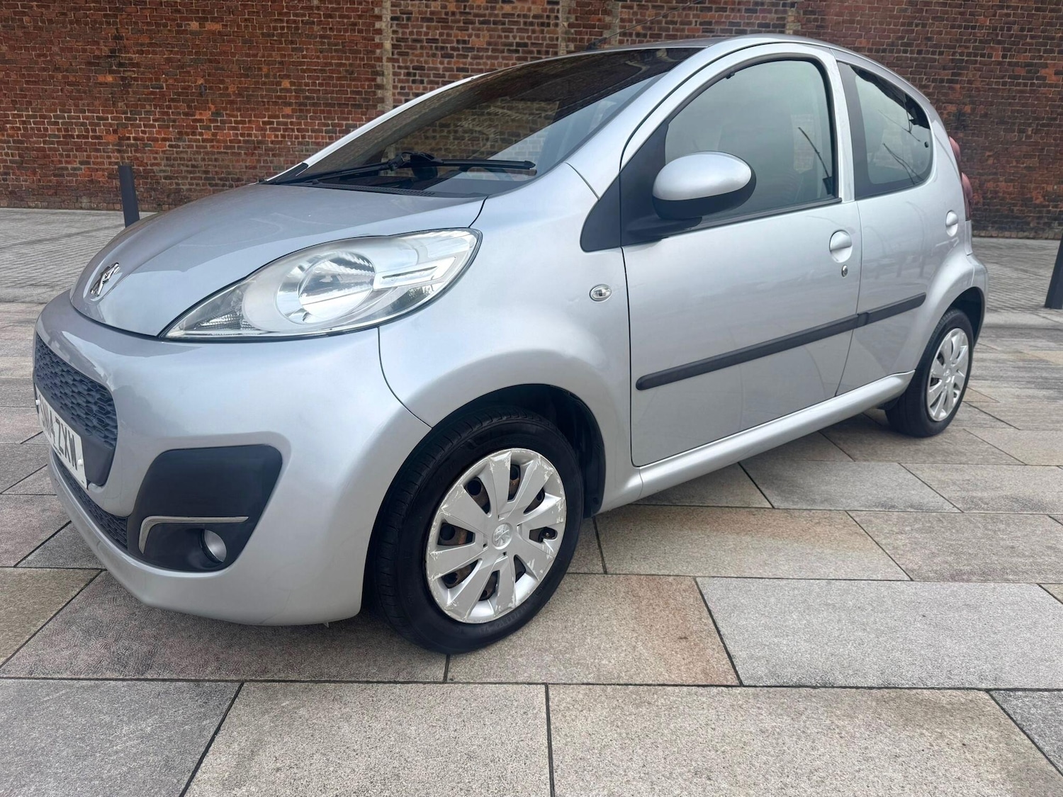 Used Peugeot 107 2014 for sale - 76121277: Photo 10