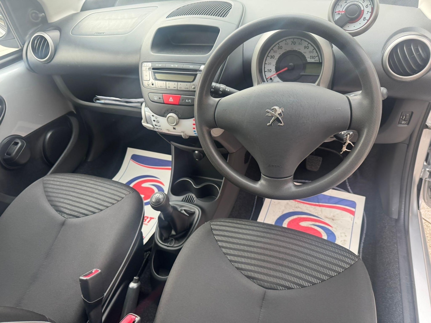 Used Peugeot 107 2014 for sale - 76121277: Photo 18