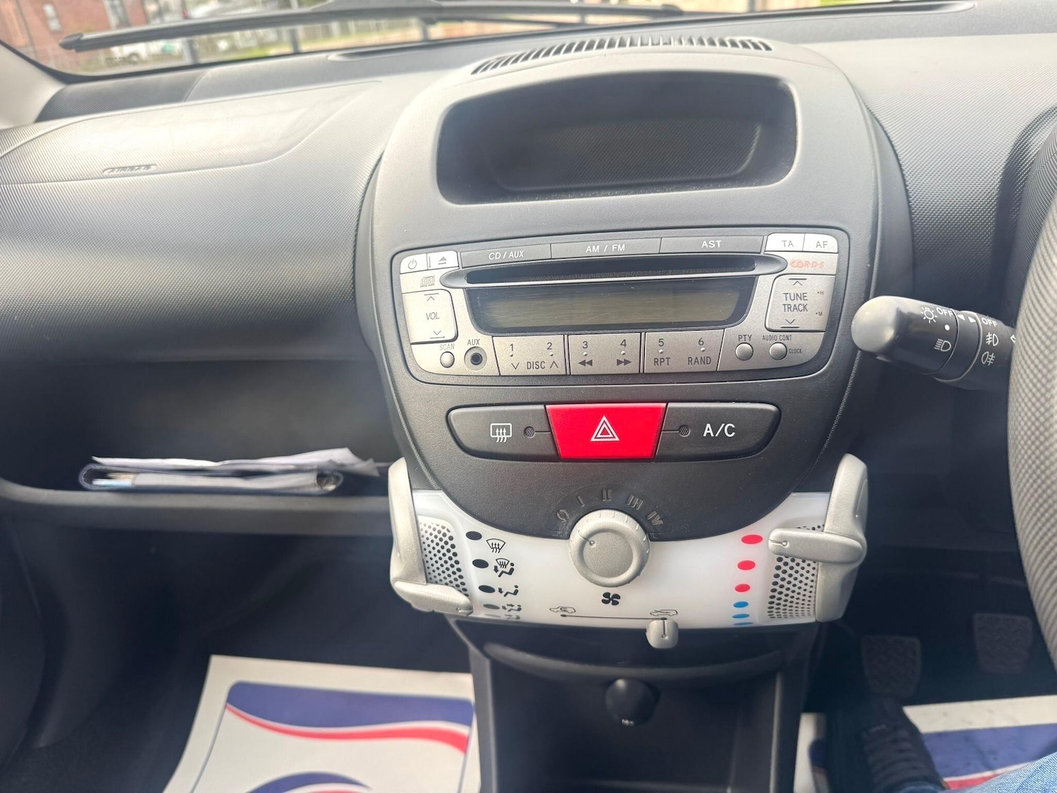 Used Peugeot 107 2014 for sale - 76121277: Photo 21