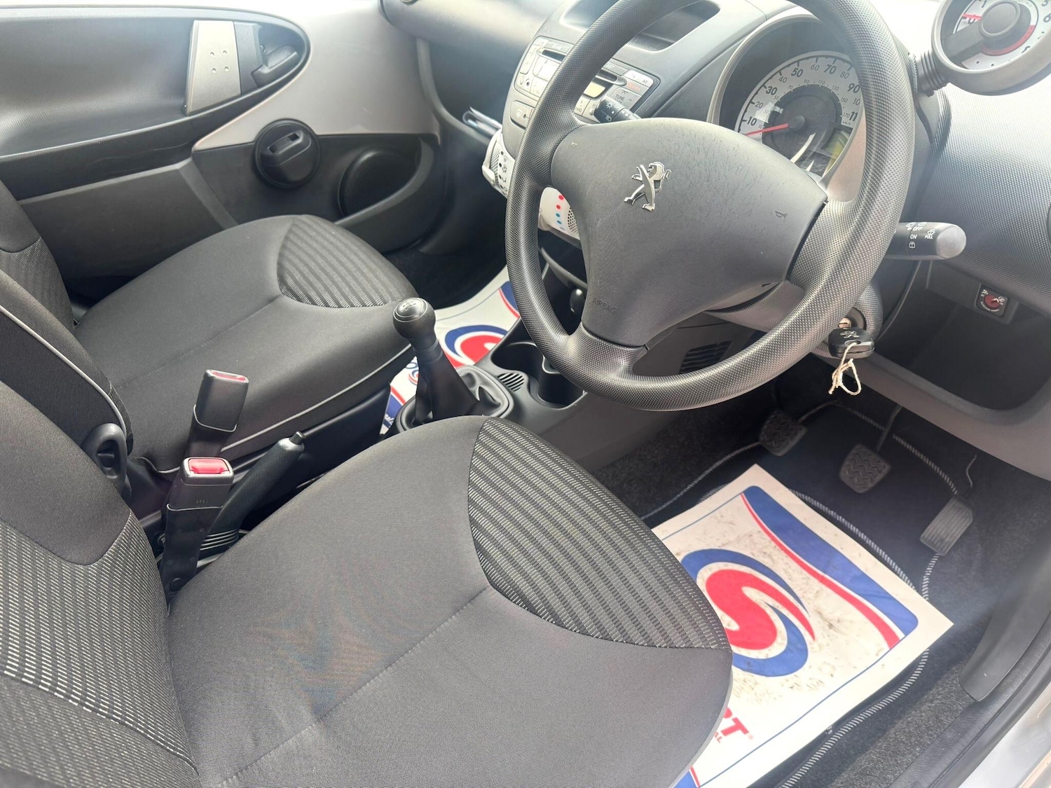Used Peugeot 107 2014 for sale - 76121277: Photo 24