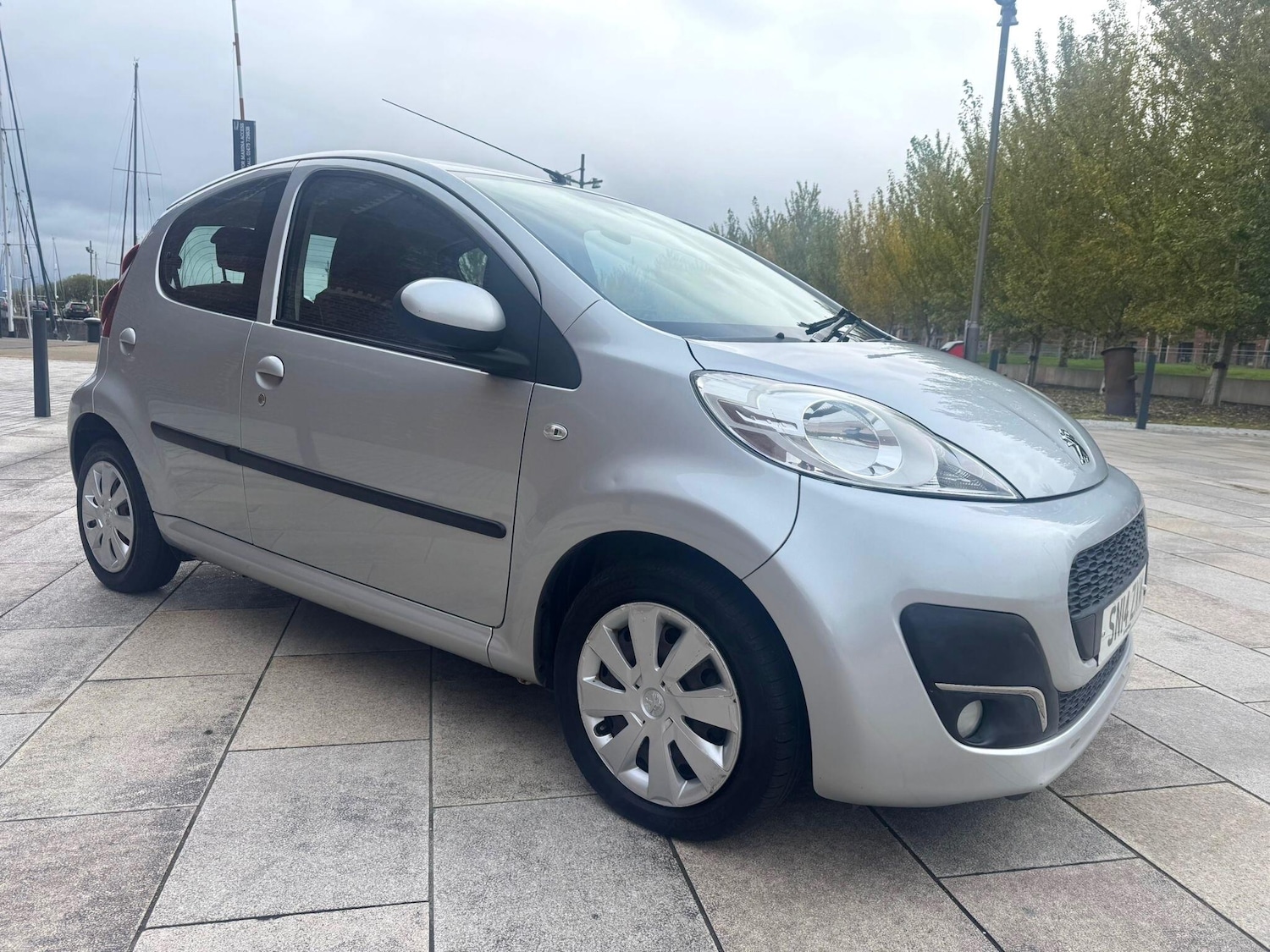 Used Peugeot 107 2014 for sale - 76121277: Photo 7
