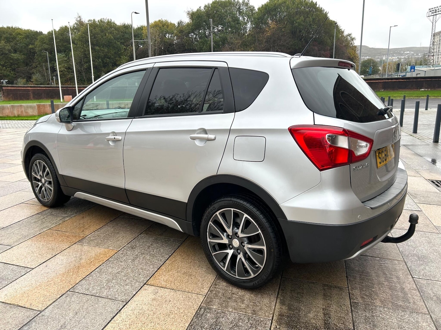 Used Suzuki SX4 S-Cross 2014 for sale - 76337779: Photo 4