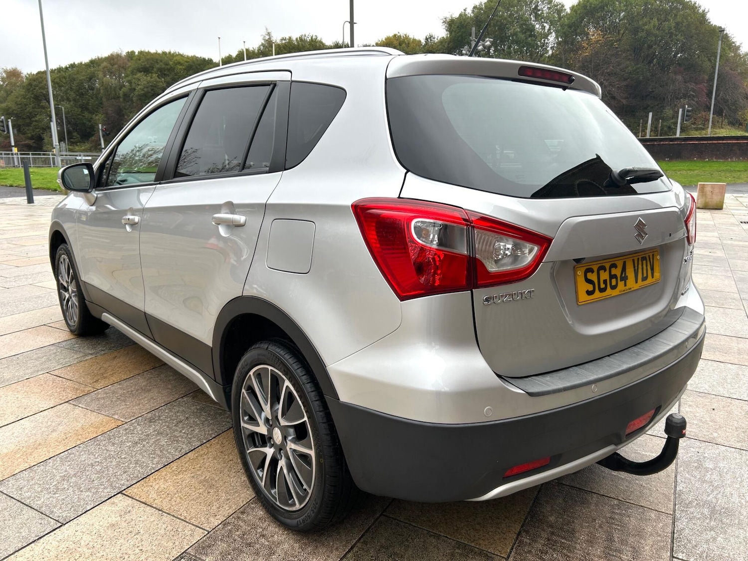 Used Suzuki SX4 S-Cross 2014 for sale - 76337779: Photo 9