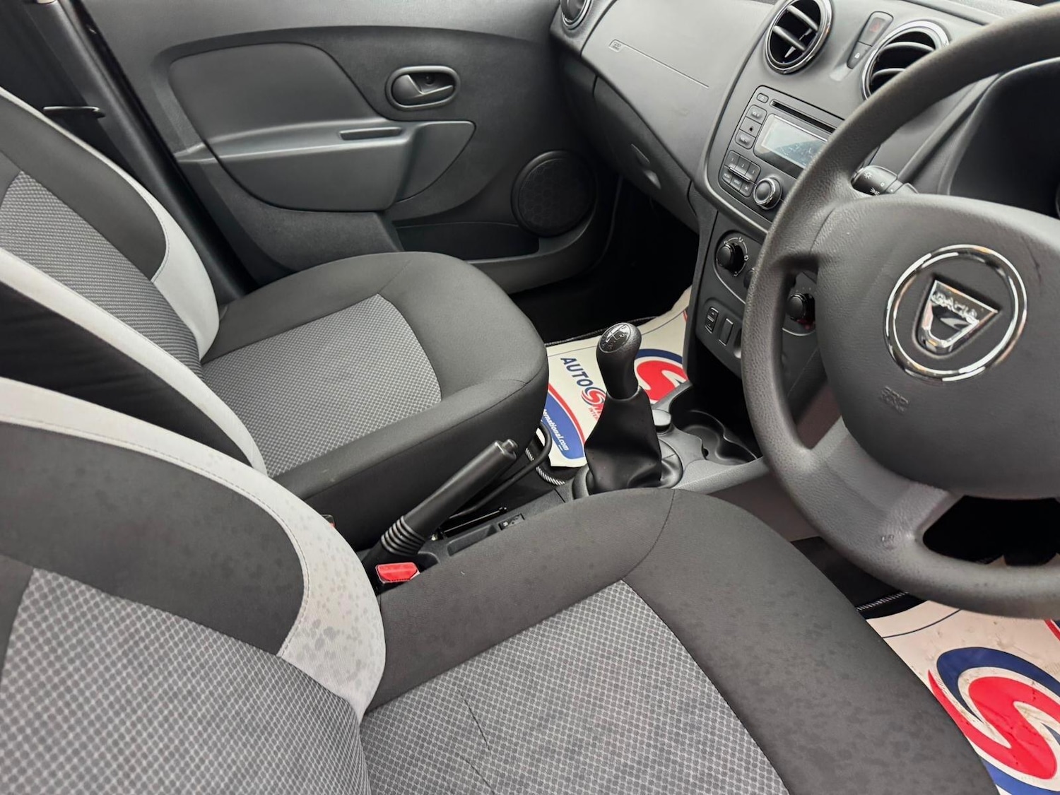 Used Dacia Sandero 2016 for sale - 76727435: Photo 29