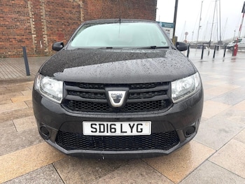 Used Dacia Sandero 2016 for sale - 76727435: Photo