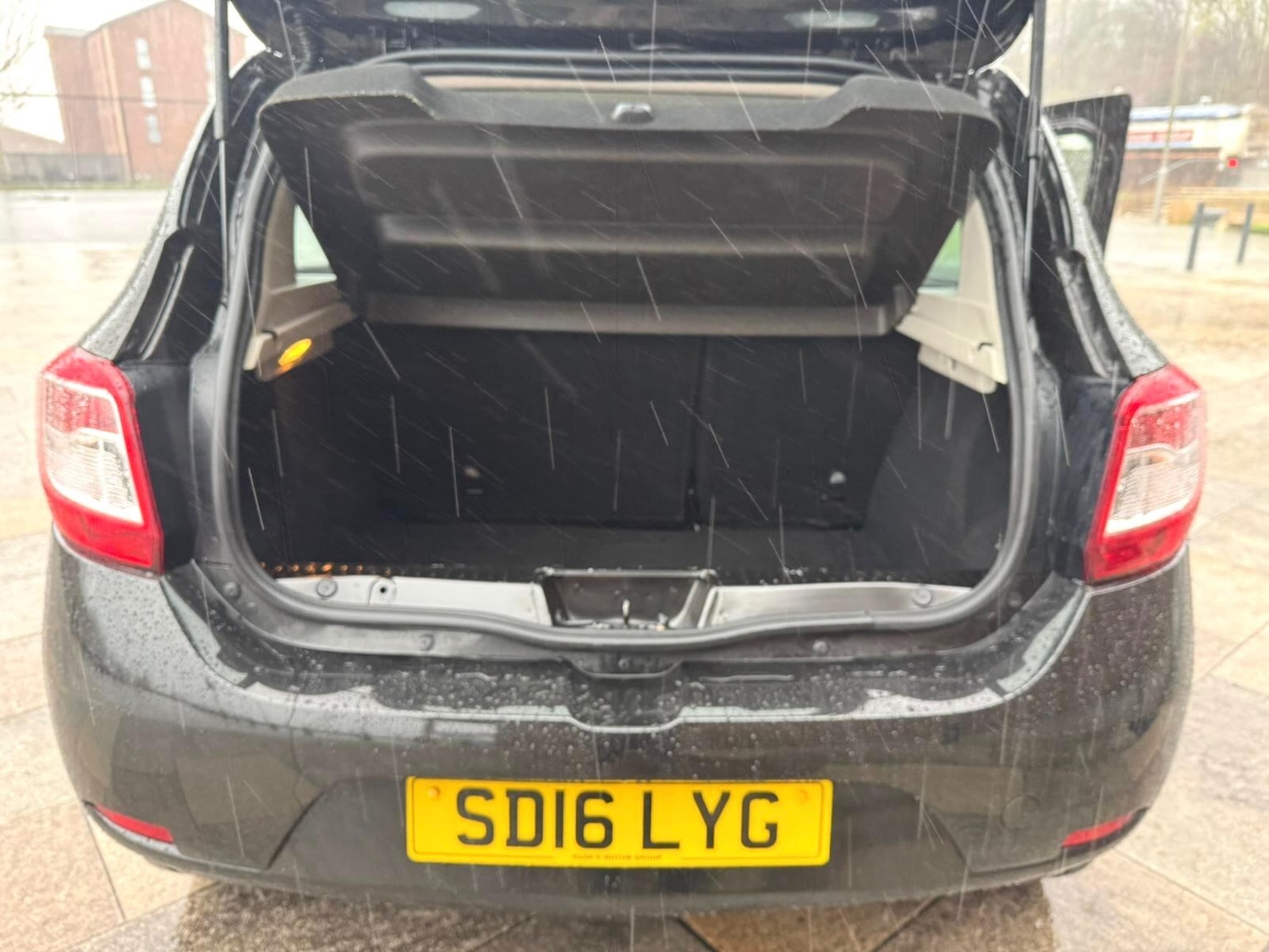 Used Dacia Sandero 2016 for sale - 76727435: Photo 34