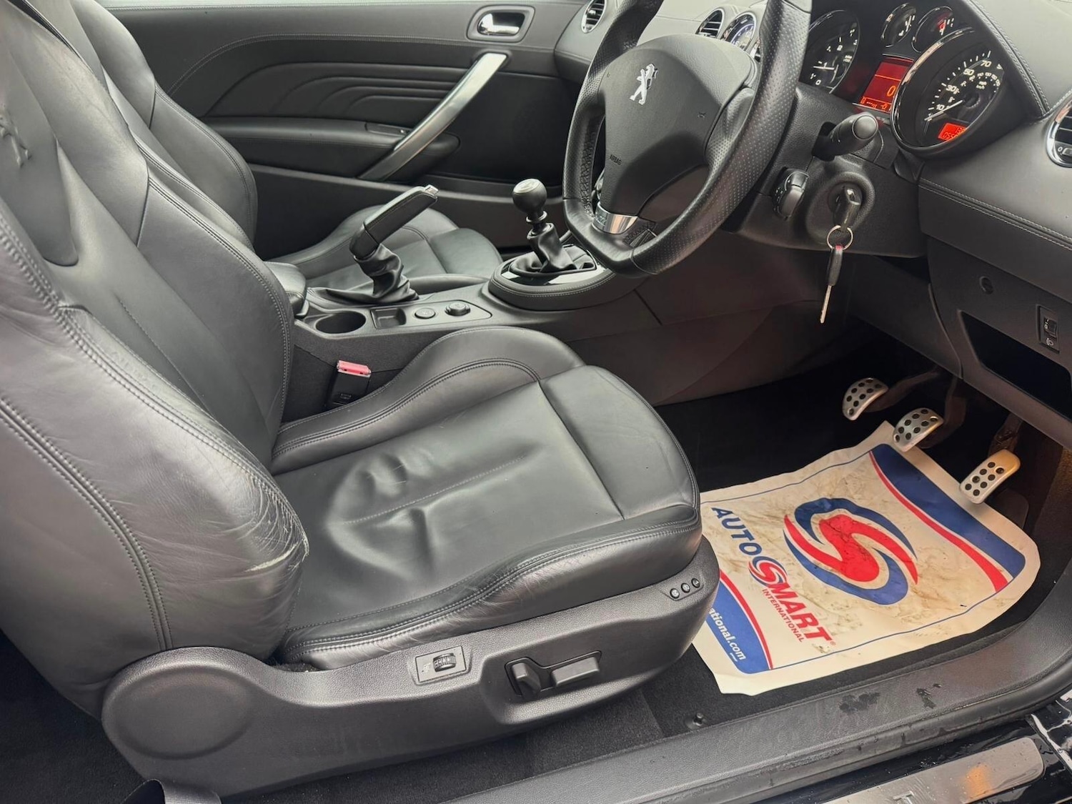 Used Peugeot RCZ 2015 for sale - 76425270: Photo 16