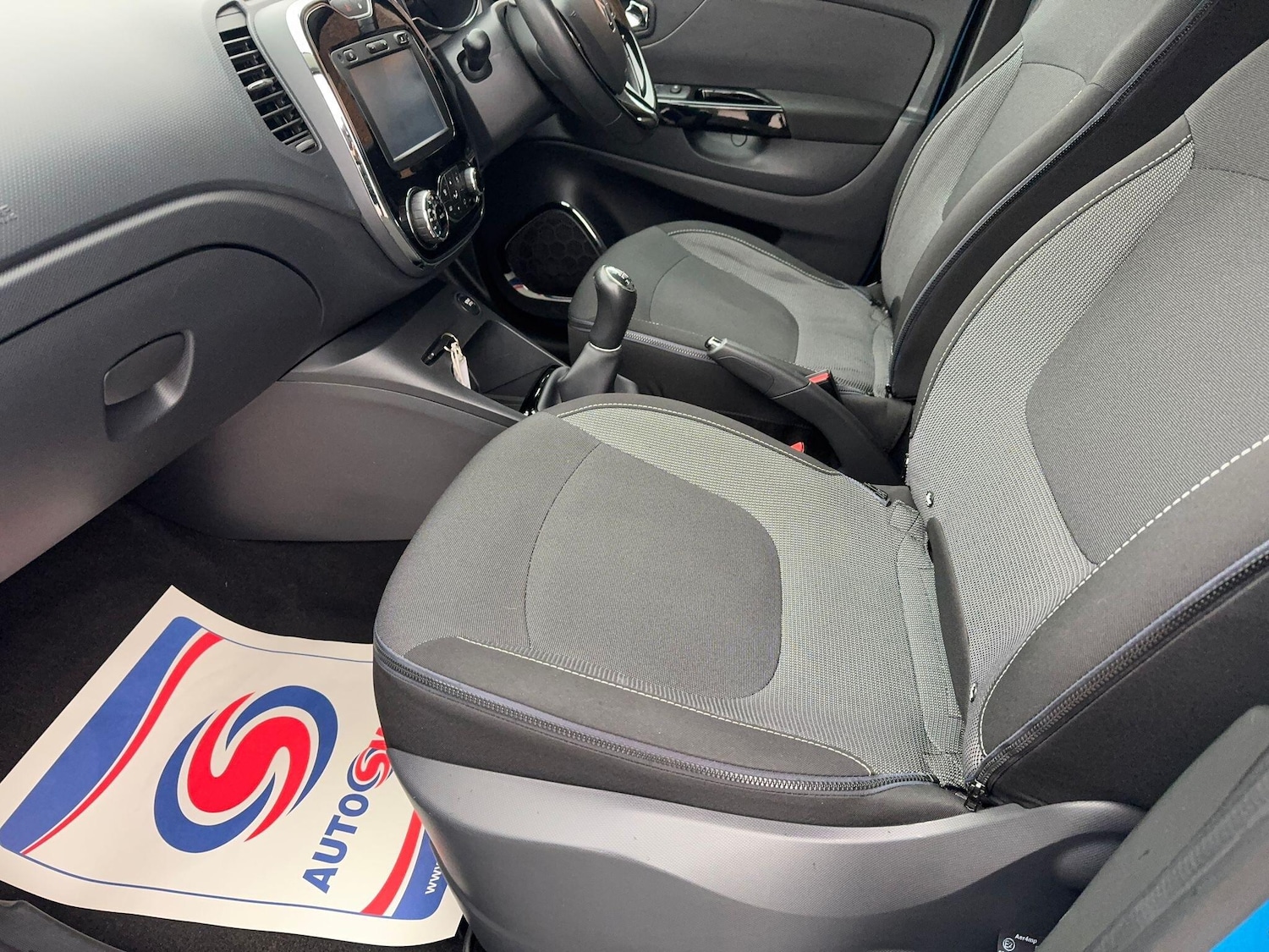 Used Renault Captur 2014 for sale - 77291194: Photo 28